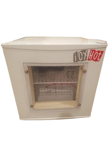 A homemade temperature chamber for PCB testing